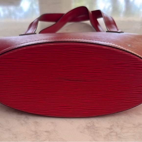 Louis Vuitton Saint Jaques Red Epi Leather Tote LV Red Handbags - Picture 4 of 12
